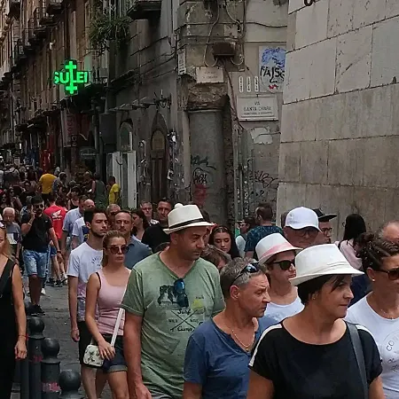 Bed Oda ve Kahvaltı Napoli