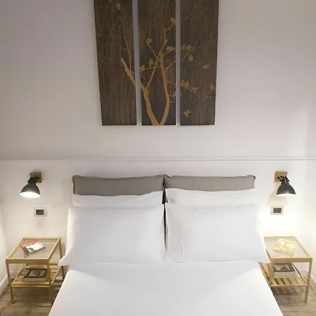 ベッド・アンド・ブレックファスト Bed